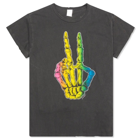 NWT Madeworn R.I.P Skull Peace Tshirt - Picture 1 of 4